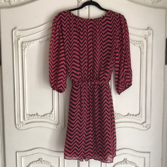 $10 flash sale (24 hr) Plus Size Chevron stripe Dress black pink sz 16 - Picture 5 of 6